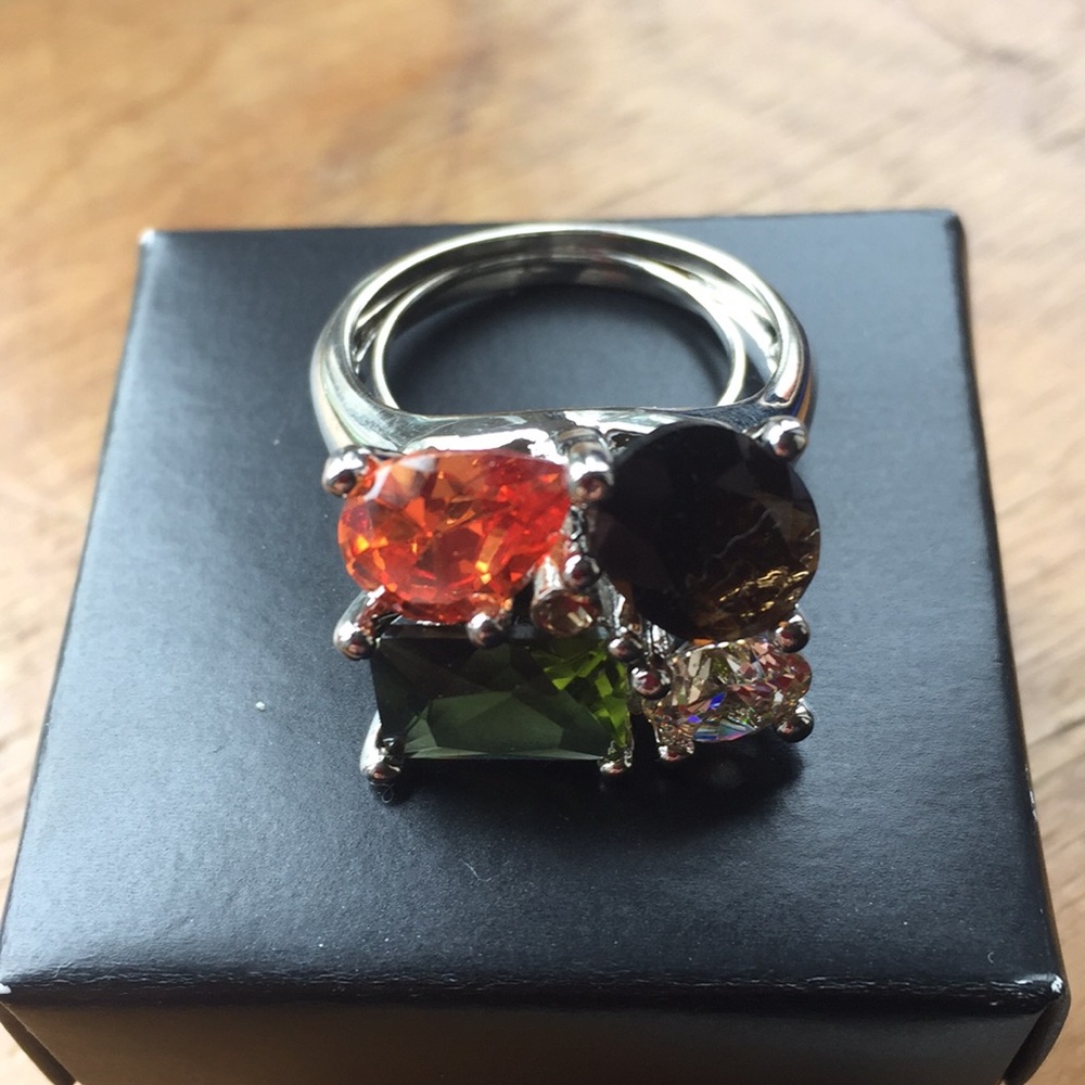 Four Color Stone Ring